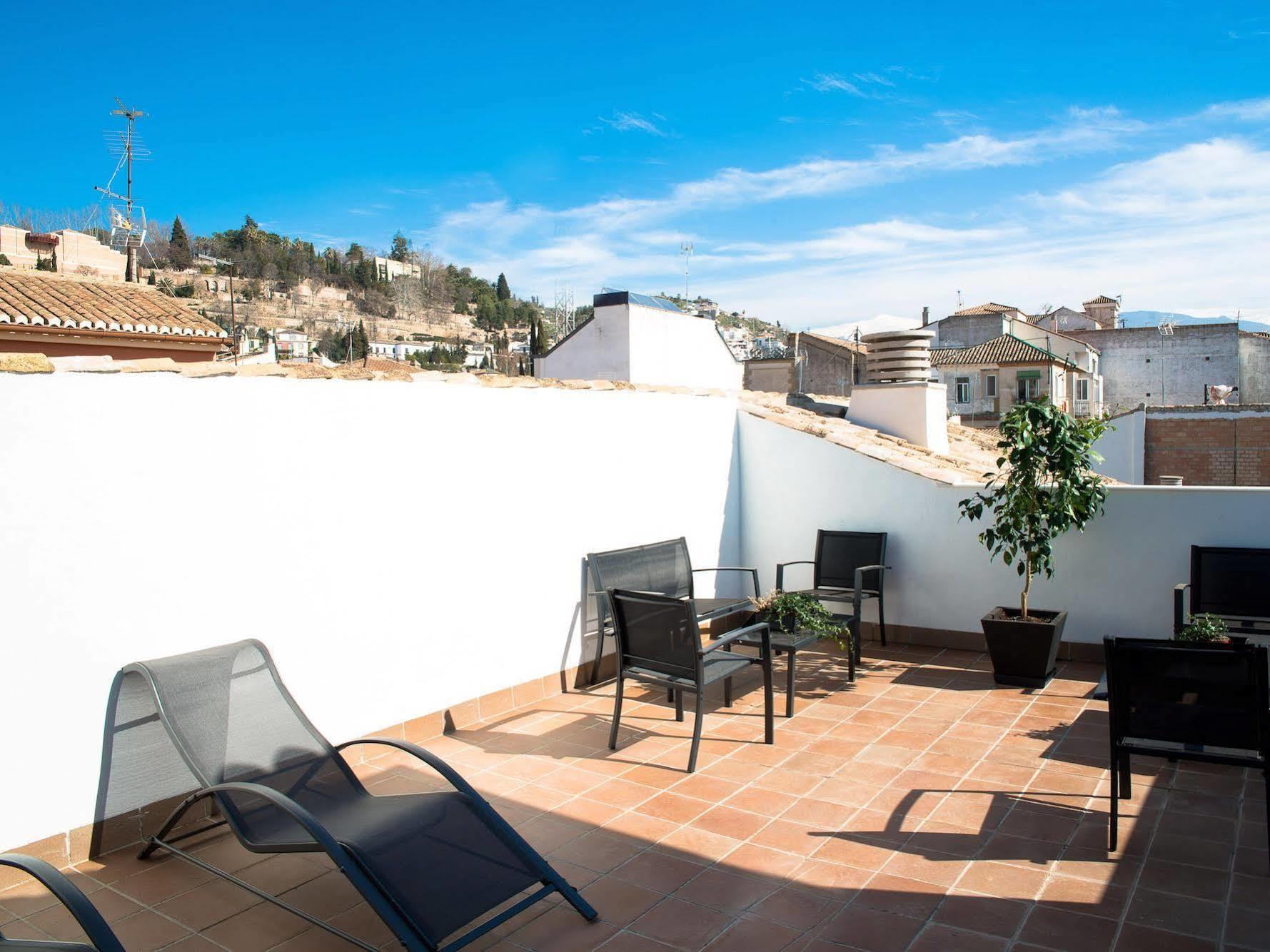 Apartamentos Campo Del Principe Granada Bagian luar foto